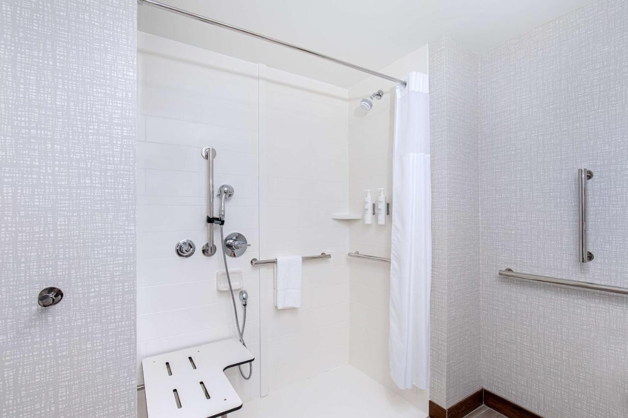 Hampton Inn Albertville, Al Eksteriør bilde